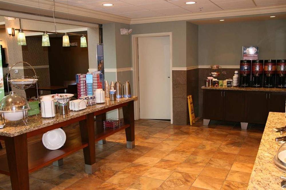 Hampton Inn & Suites Grafton Restoran foto